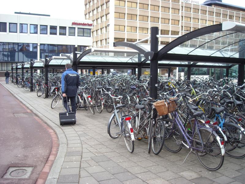 Kerékpártároló