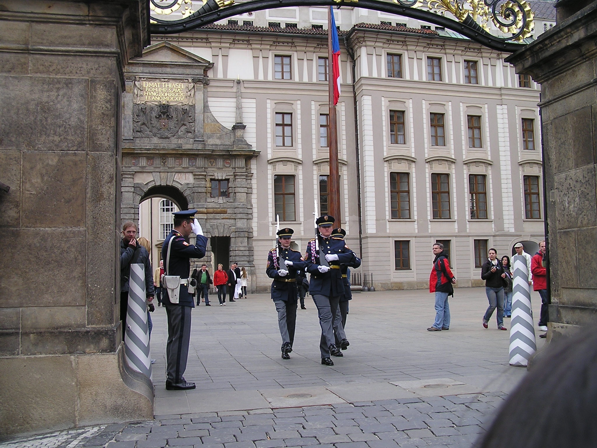 p1010195.jpg Őrség váltás a várban